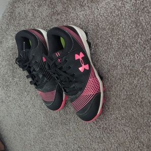 Girls Under Armour Cleats